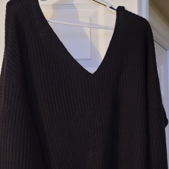 Fashion Nova Black Oversized Twist Sweater - Picture 2 of 8